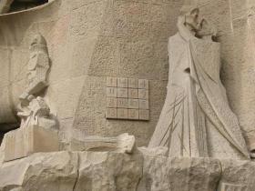sagradafamilia_cuadradomagico