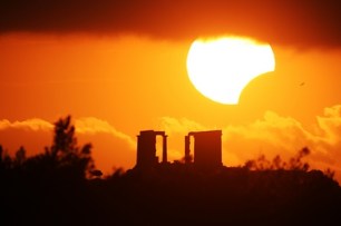 Eclipse over the Temple of Poseidon_