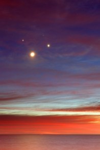 The Moon, Venus, Jupiter and Aldebaran making a square in the sky just before sunrise