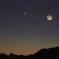 crescent-moon-earthshine-and-venus_photographer-david-lynch1